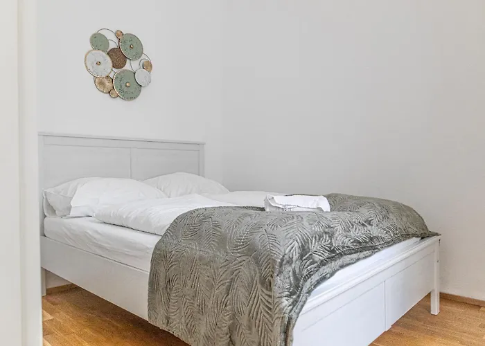 Close To Rennweg, Beautiful 2br With Wifi & Tv Apartment Vienna